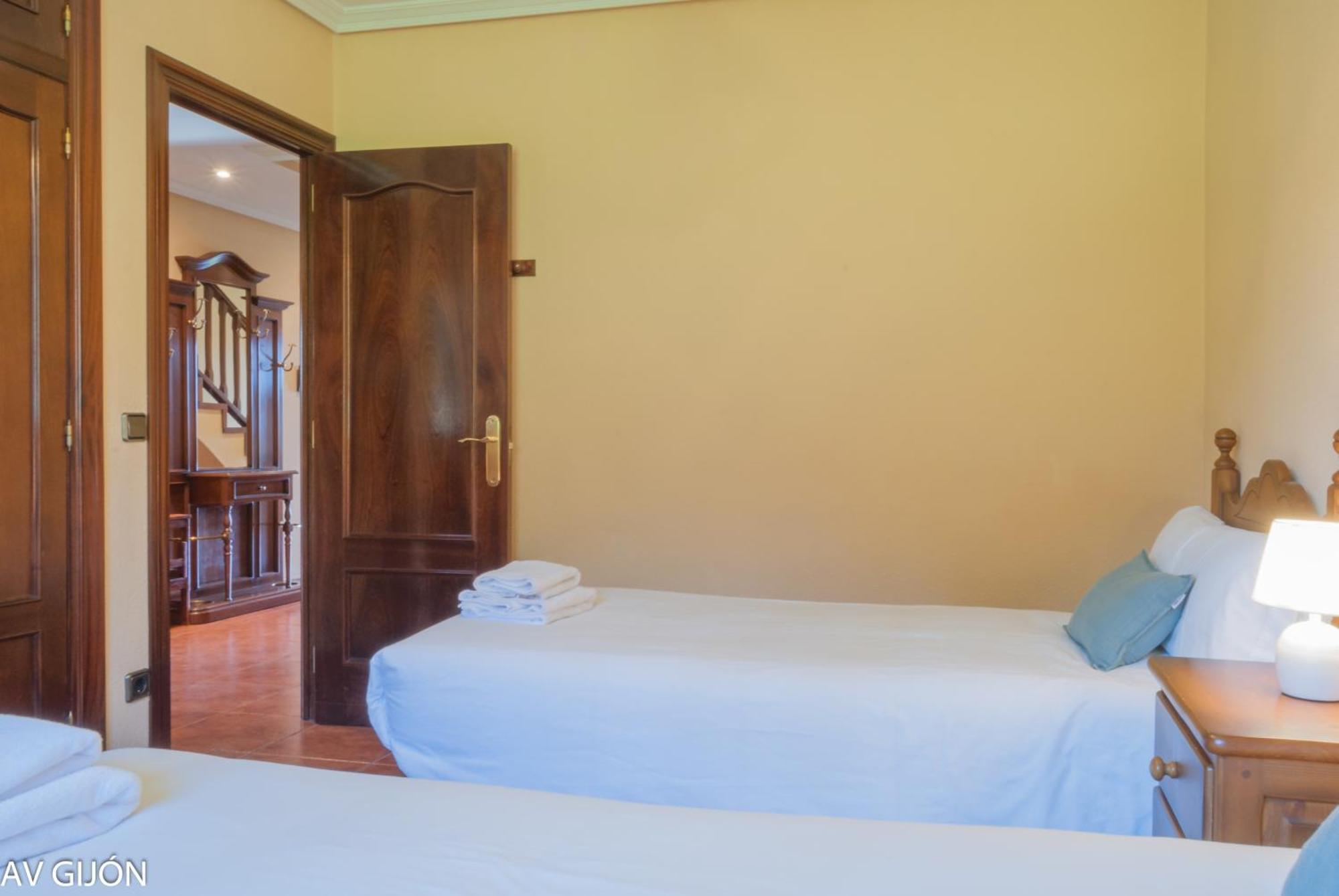 Av Gijon Estanco 252 Villa Exteriör bild